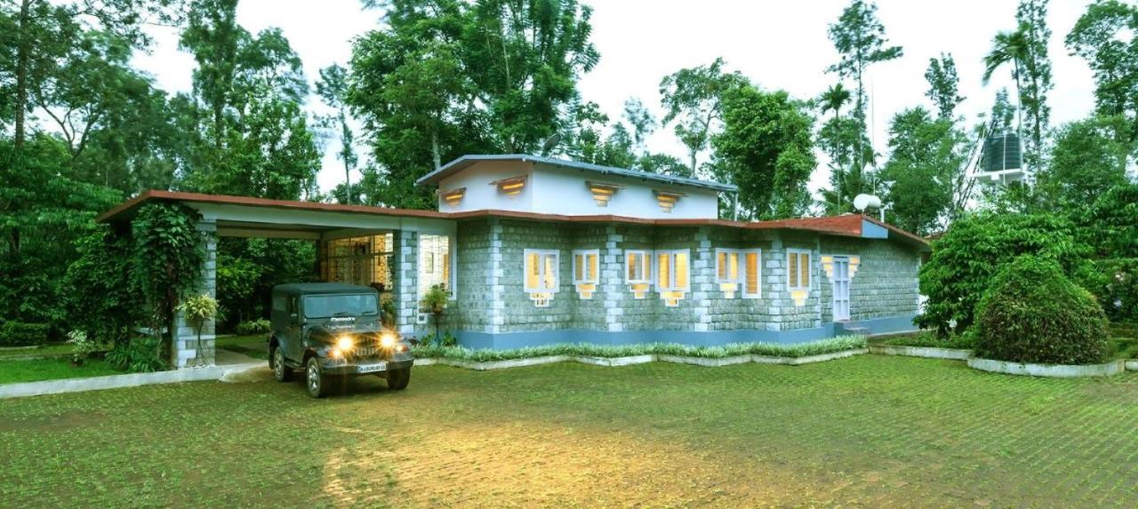 Готель Coorg Kolamotte Gonikoppal Екстер'єр фото